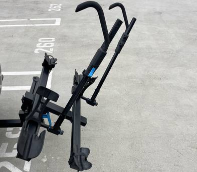 PREMIUM 2-Bike Hitch Rack - Rocky Mounts - Glendale Pick up including installation