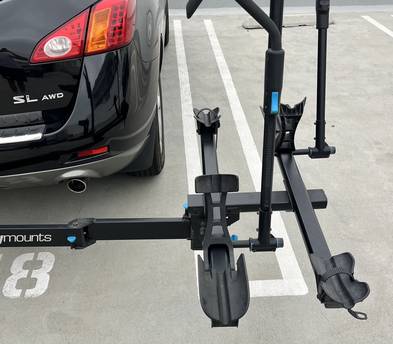 PREMIUM 2-Bike Hitch Rack - Rocky Mounts - Glendale Pick up including installation