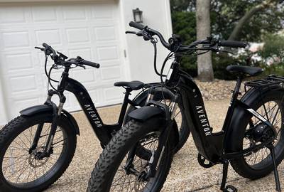 E-Bike Bundle (2) Aventon Aventure