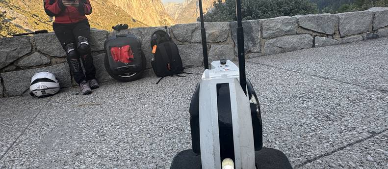 King Song 16s electric unicycle (EUC), pick up/drop off just 3 blocks from MacArthur Bart