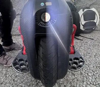 Begode EXN EUC (electric unicycle), pick up/drop off just 3 blocks from MacArthur Bart