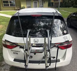 Saris 3-Bike Trunk Rack Rental