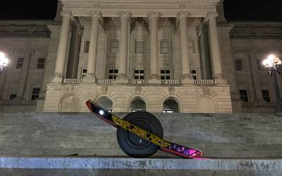 Onewheel rental in Lexington