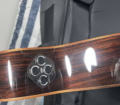 Guitar Yamaha AC3R Concert size Acoustic-Electric