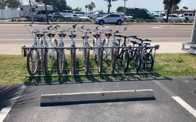 Bike rental in Treasure Island