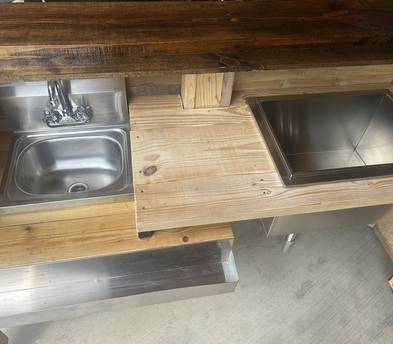 Bartender’s Bar on wheels with sink, ice bin and serving well