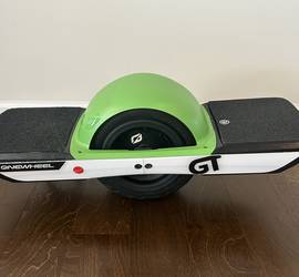 Onewheel GT + fast charger (PEV) with soft ride tire