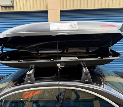 Yakima Skybox 16 Rooftop Cargo Box 🏔️🚗