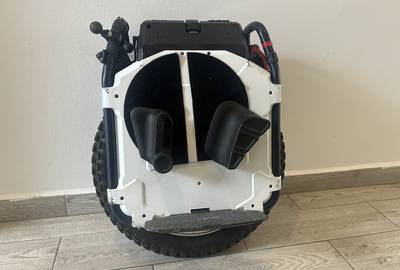 Electric Unicycle Veteran Sherman Max 20" 2800W Motor