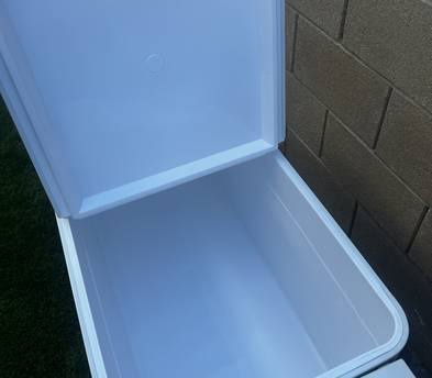 White Rolling Standing Cooler | Event & Party Rental