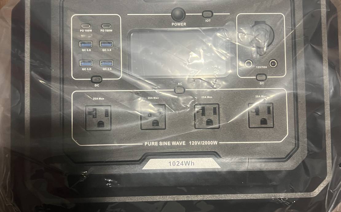 Portable Electric Generator(NO GAS REQUIRED) WORKS ALL DAY!