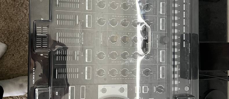 Roland 808-DJ Controller