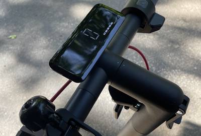 Foldable Electric Scooter NAVEE - V25 PRO