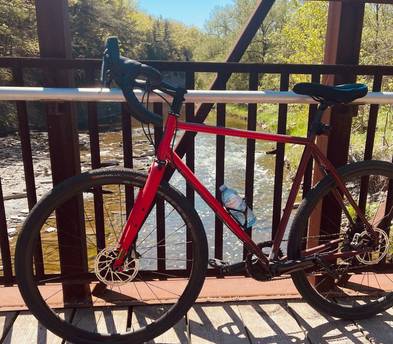 Red MEC Provincial Road 2 Apex – Unisex Bike for Road Cycling