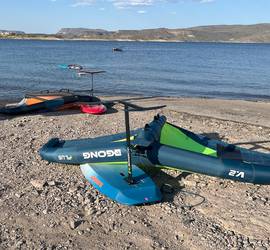 Complete Wingfoil Setup (Inflatable Board, Wing, Hydrofoil)--Ready to ride!!