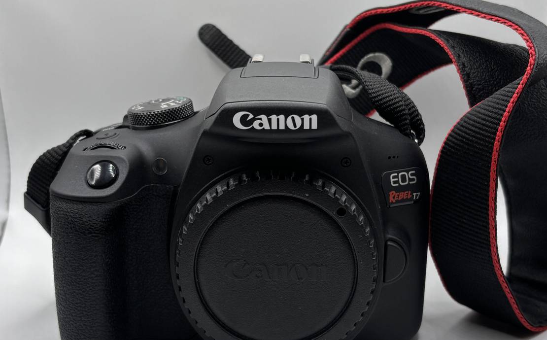 Canon EOS Rebel T7 DSLR Camera with 18-55mm Lens