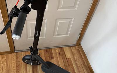 5th WHEEL ELECTRIC SCOOTER