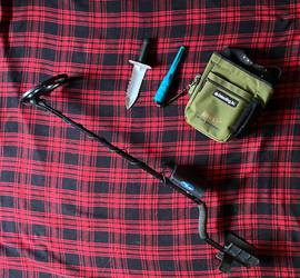 Bounty Hunter Metal Detecting Kit