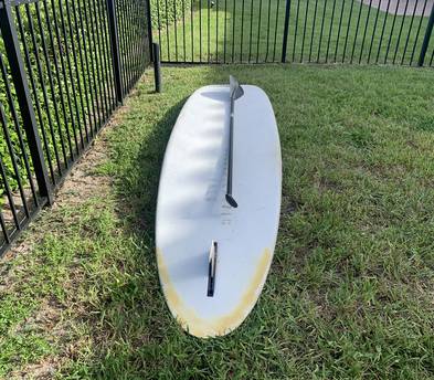 11’ flat water Bic Paddleboard