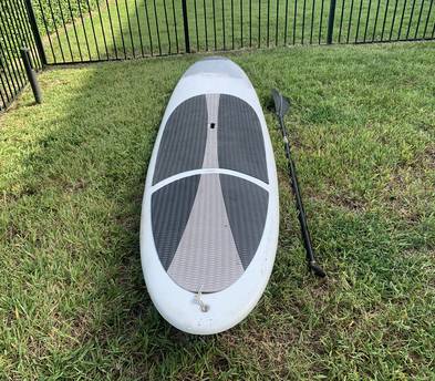 11’ flat water Bic Paddleboard
