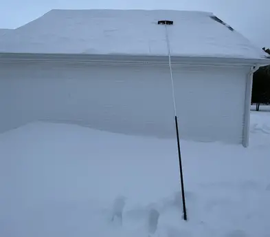 Snow Roof Rake with 20 foot aluminum pole