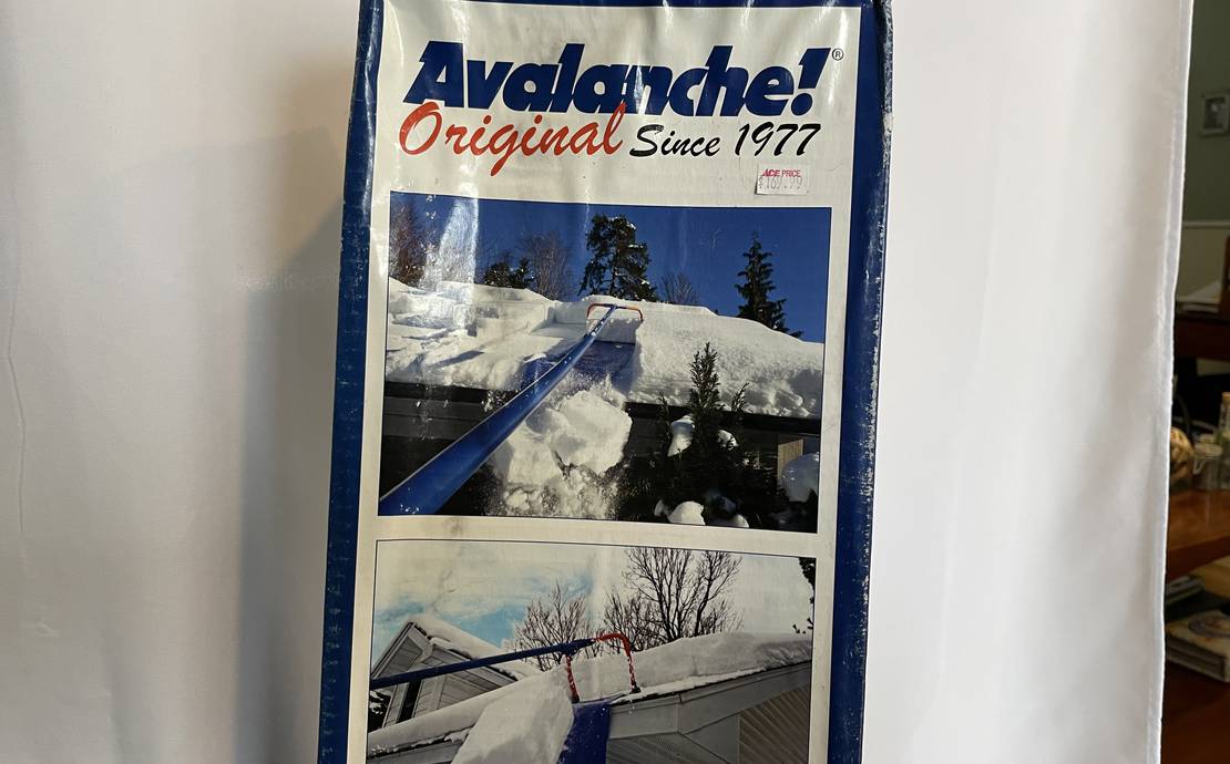 Deluxe Roof Snow Removal Tool 16’ Avalanche Model 750