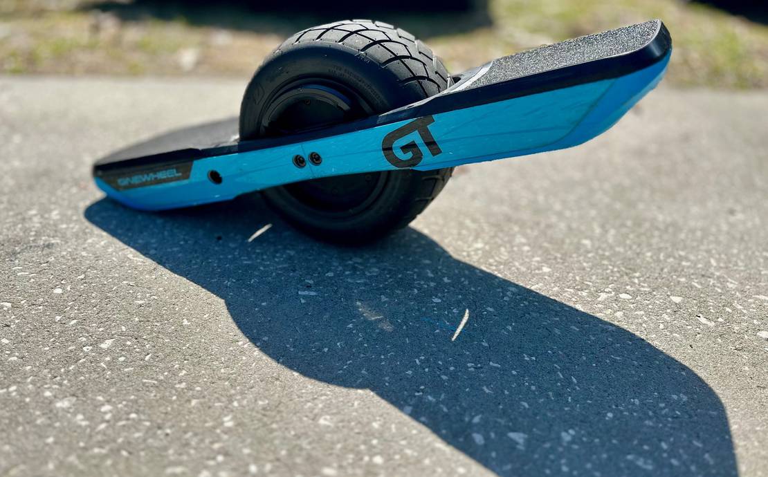 OneWheel GT w/Treaded Tire & Hypercharger