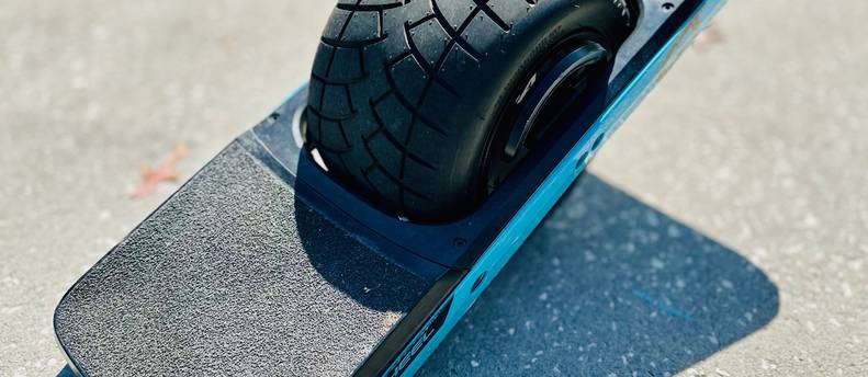 OneWheel GT w/Treaded Tire & Hypercharger