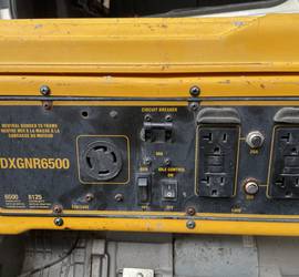 6,500 watt DeWalt generator