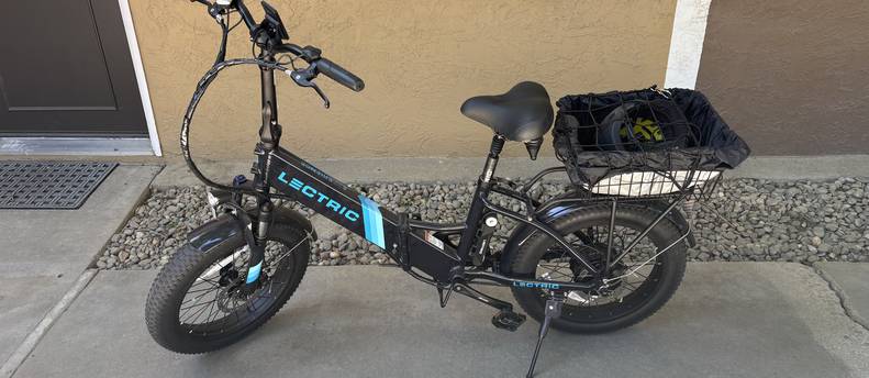 Lectric XP 2.0 with Basket (Only Ridden for 100 Miles)