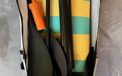 Paddle board for rent. Lifejacket included.