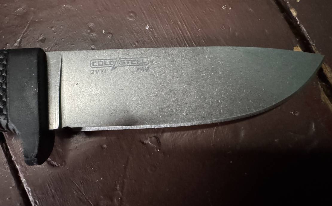 Cold Steel Master Hunter 3V with SecureEx Sheath and Diamond Stone