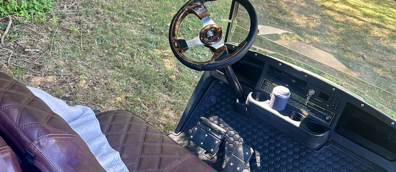 Luxury 2007 Club Car | Premium 4-Passenger Golf Cart