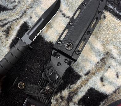 The KBar Short Compact Knife