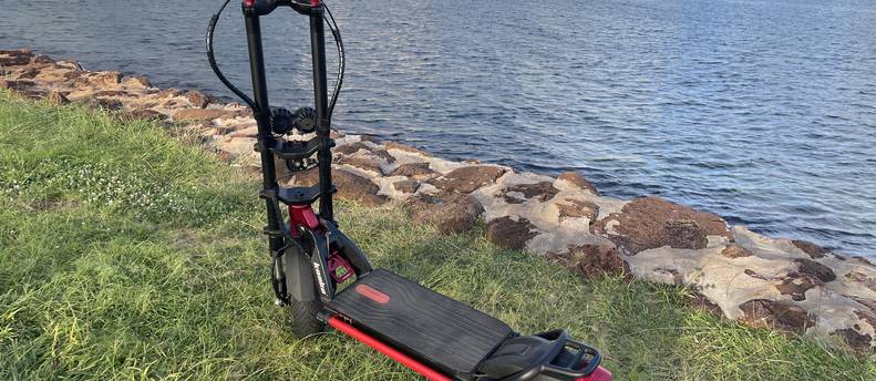 Kaabo Wolf Warrior e-Scooter