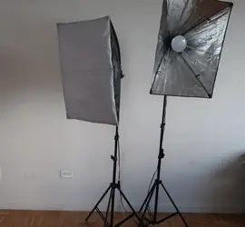 Bright Lighting Photography Stands and Bulbs