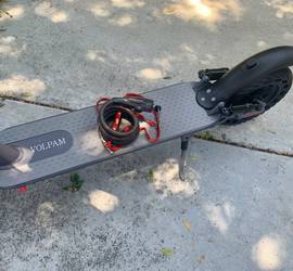 Middleweight Small Cruiser Electric Scooter