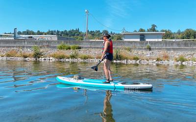 Two (2) SUP stand up paddle boards, complete gear including electric (car plug) pump to inflate/deflate