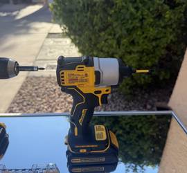 Dewalt Drill + impact driver set