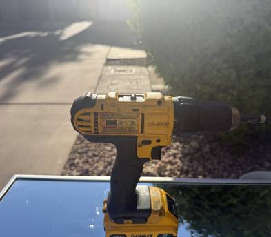 Dewalt Drill + impact driver set