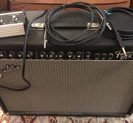 Fender 100W Guitar Amplifier Frontman 212R