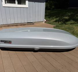 Yakima Skybox 18