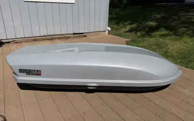 Yakima Skybox 18