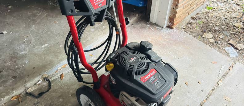 Pressure washer