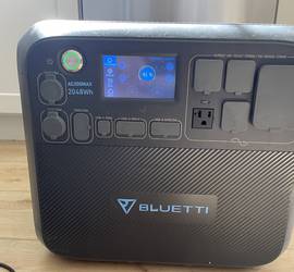 BLUETTI AC200max Solar Generator 2048wh