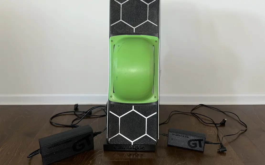 Onewheel GT +fast charger (PEV) with soft ride tire and cushioned footpads