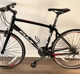 Fuji Absolute 1.7 Bike, Light Aluminium Frame, Shimano Gears