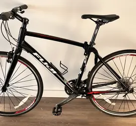 Fuji Absolute 1.7 Bike, Light Aluminium Frame, Shimano Gears