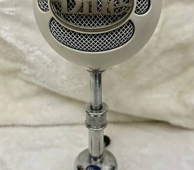 Snowball Blue USB microphone