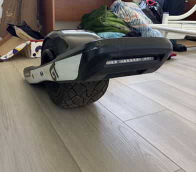 Onewheel GT commuter for rent
